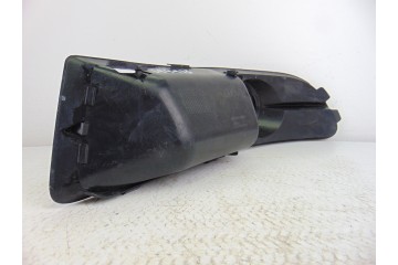 8E0807682G REJILLA PARAGOLPES DERECHA AUDI A4 AVANT (8E) 1.8 T Quattro 2005 8E0807682G 194925 AUDI - 3