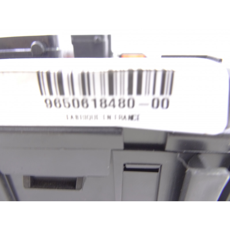 9650618480  CAJA RELES / FUSIBLES CITROEN C3 1.1 SX Plus 2005 9650618480 211068 CITROEN - 1