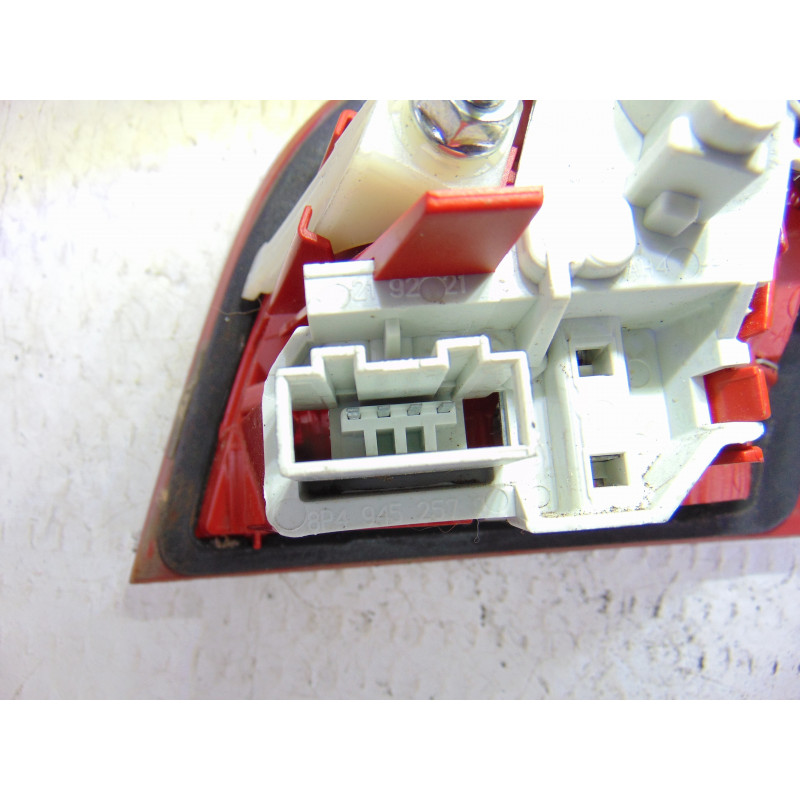  PILOTO TRASERO IZQUIERDO INTERIOR AUDI A3 SPORTBACK (8PA) 1.9 TDI Ambiente 2007 200506 AUDI - 4