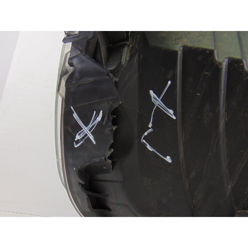 5801473749 FARO DERECHO IVECO DAILY FURGÓN Caja cerrada 45C... batalla 3000 2019 5801473749 200440 IVECO - 4