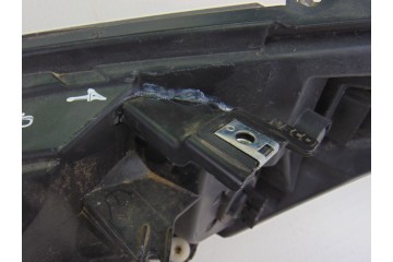 5801473749 FARO DERECHO IVECO DAILY FURGÓN Caja cerrada 45C... batalla 3000 2019 5801473749 200440 IVECO - 5