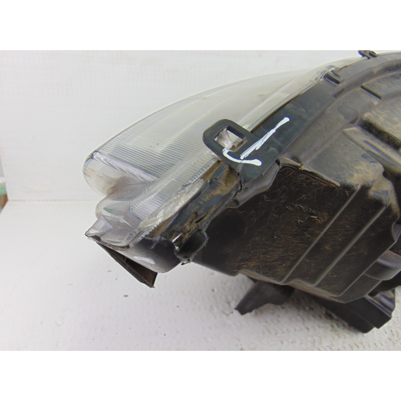 5801473749 FARO DERECHO IVECO DAILY FURGÓN Caja cerrada 45C... batalla 3000 2019 5801473749 200440 IVECO - 6