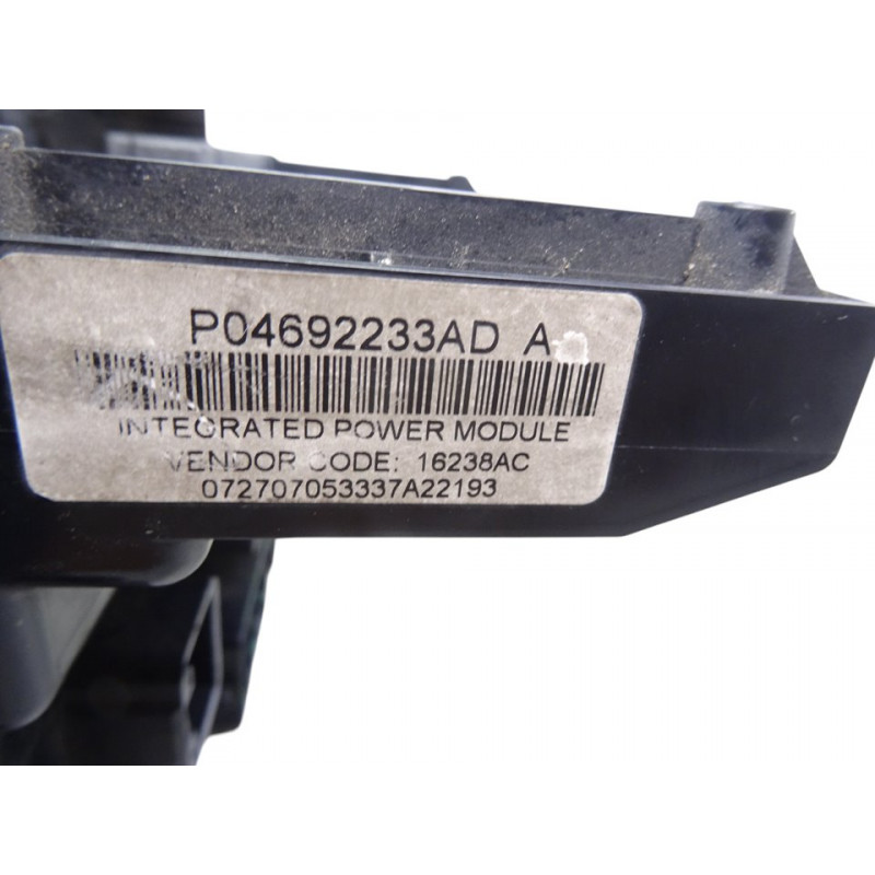 P04692233AD CAJA RELES / FUSIBLES CHRYSLER 300C (LE/LX) 3.0 CRD 2009 P04692233AD 214713 CHRYSLER - 2