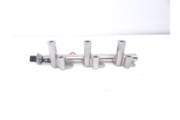 9811353880 RAMPA INYECTORA PEUGEOT 5008