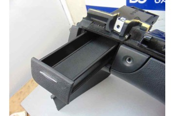 A2118603305 GUANTERA MERCEDES-BENZ CLASE E (BM 211) FAMILIAR