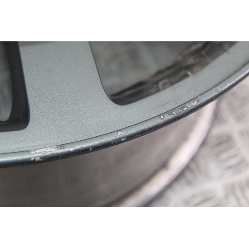 R18 LLANTA CHRYSLER 300C (LE/LX) 3.0 CRD 2009 R18 214723 CHRYSLER - 3