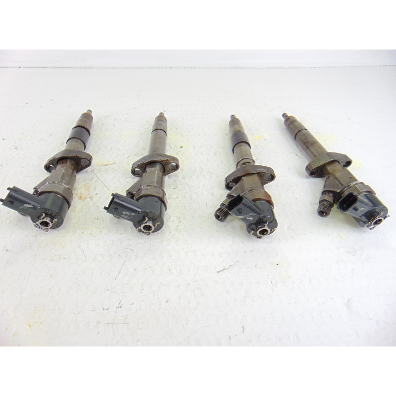 8200084534  INYECTOR RENAULT VEL SATIS (BJ0) Initiale 2005 8200084534 197709 RENAULT - 2