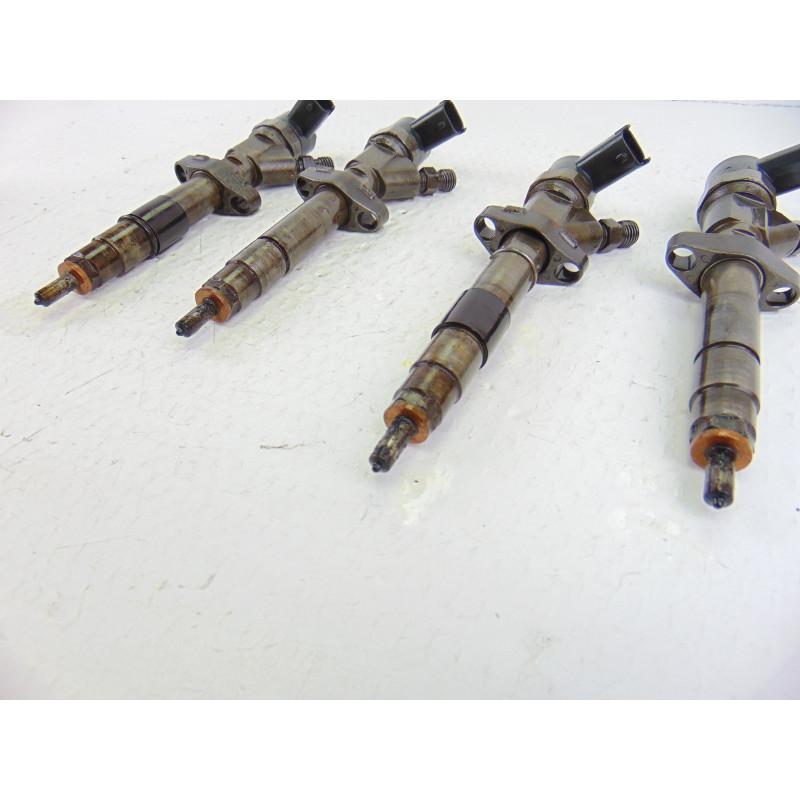 8200084534  INYECTOR RENAULT VEL SATIS (BJ0) Initiale 2005 8200084534 197709 RENAULT - 4