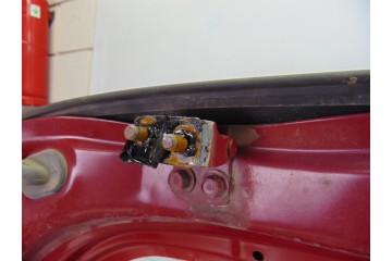 ROJO PORTON TRASERO HONDA CIVIC 5 PUERTAS (FK) 1.8 Comfort 2011 ROJO 185793 HONDA - 2