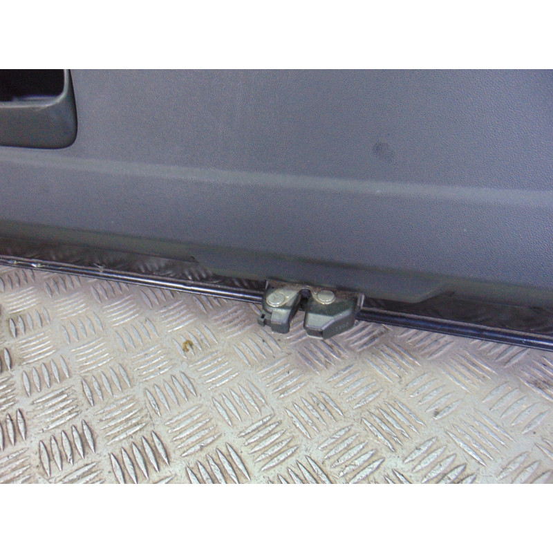 NEGRO  PORTON TRASERO FIAT GRANDE PUNTO (199) 1.3 Multijet Sport (01.2007) 2007 NEGRO 197622 FIAT - 5