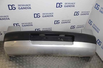 GRIS PARAGOLPES TRASERO RENAULT MEGANE II CLASSIC BERLINA Confort Authentique 2005 GRIS 162964 RENAULT - 1