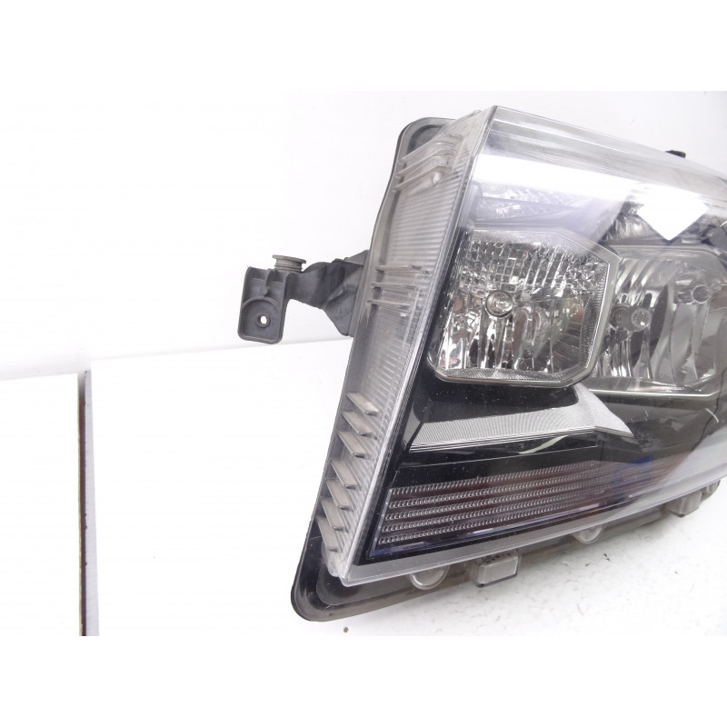FARO IZQUIERDO VOLKSWAGEN CRAFTER FURGÓN (SY/SX)