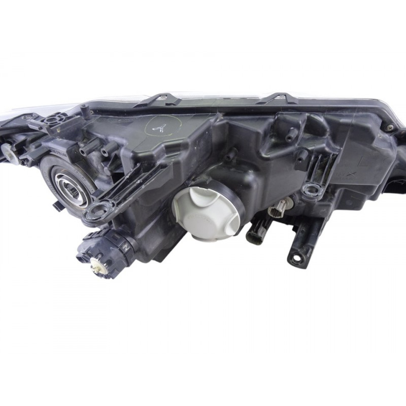 260606FP1A FARO IZQUIERDO NISSAN X-TRAIL (T32)