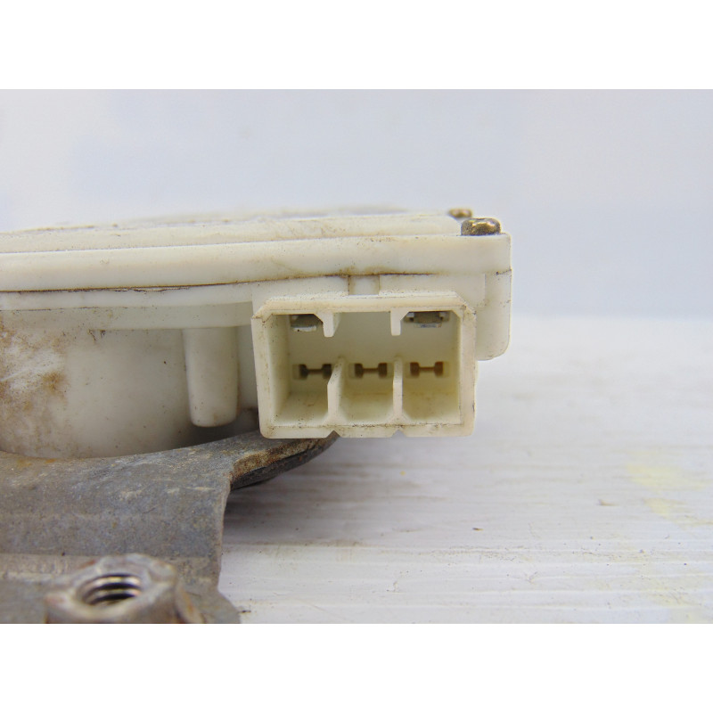 MR432147  MOTOR CIERRE CENTRALIZADO TRASERO IZQUIERDO MITSUBISHI MONTERO SPORT (K90) 2.5 TD GLS 2005 MR432147 190604 MITSUBISHI 