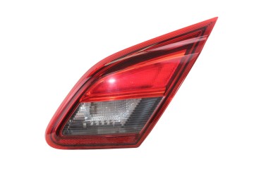 39012624 PILOTO TRASERO DERECHO INTERIOR OPEL CORSA E