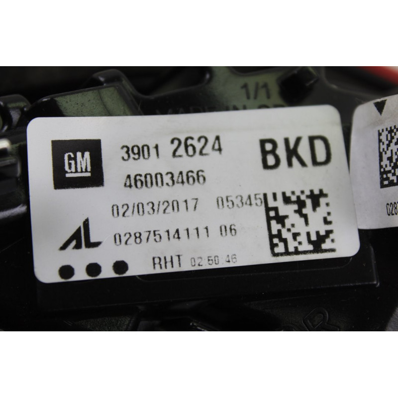 39012624 PILOTO TRASERO DERECHO INTERIOR OPEL CORSA E