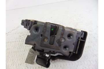 4M5AR26412  CERRADURA PUERTA TRASERA DERECHA FORD FOCUS BERLINA (CAP) Trend 2005 4M5AR26412 199370 FORD - 3