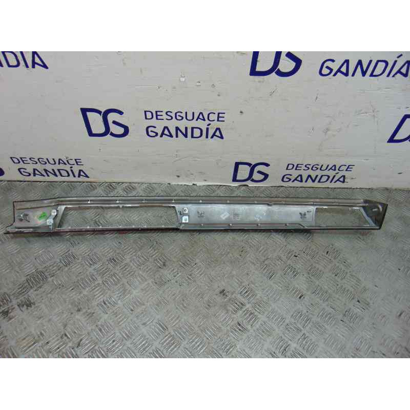 7025308 MOLDURA BMW SERIE 7 (E65/E66)