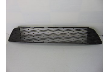 6JA853677 REJILLA PARAGOLPES CENTRAL SEAT TOLEDO (KG3) Reference 2014 6JA853677 188811 SEAT - 1