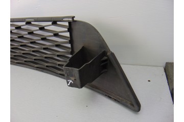 6JA853677 REJILLA PARAGOLPES CENTRAL SEAT TOLEDO (KG3) Reference 2014 6JA853677 188811 SEAT - 2