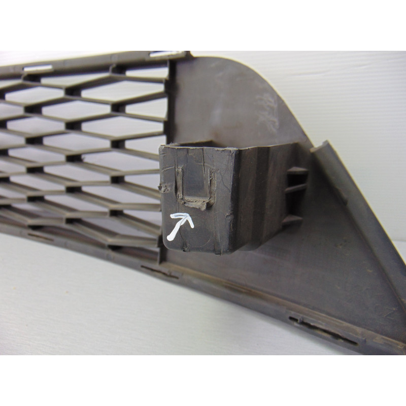 6JA853677 REJILLA PARAGOLPES CENTRAL SEAT TOLEDO (KG3) Reference 2014 6JA853677 188811 SEAT - 4