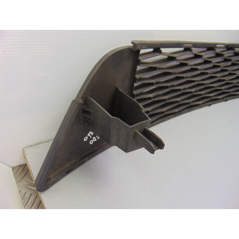 6JA853677 REJILLA PARAGOLPES CENTRAL SEAT TOLEDO (KG3) Reference 2014 6JA853677 188811 SEAT - 7