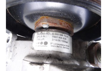 A0034667201  BOMBA DIRECCION MERCEDES-BENZ VITO FURGÓN (639) 109  CDI  Compacto  (639.601) 2005 A0034667201 214821 MERCEDES-BENZ