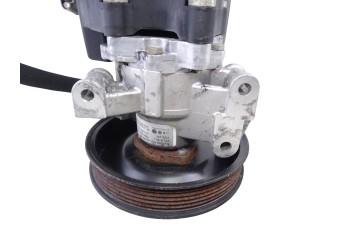 A0034667201  BOMBA DIRECCION MERCEDES-BENZ VITO FURGÓN (639) 109  CDI  Compacto  (639.601) 2005 A0034667201 214821 MERCEDES-BENZ