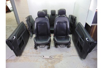 JUEGO ASIENTOS COMPLETO FORD FIESTA (CBK)