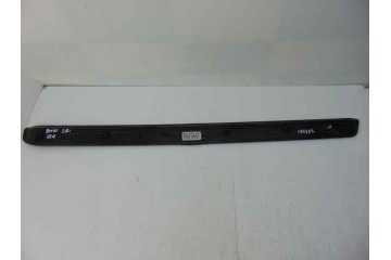 60829010  MOLDURA BMW SERIE 1 BERLINA (E81/E87) 118d 2008 60829010 187302 BMW - 1