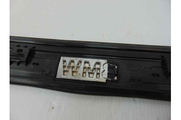 60829010  MOLDURA BMW SERIE 1 BERLINA (E81/E87) 118d 2008 60829010 187302 BMW - 3