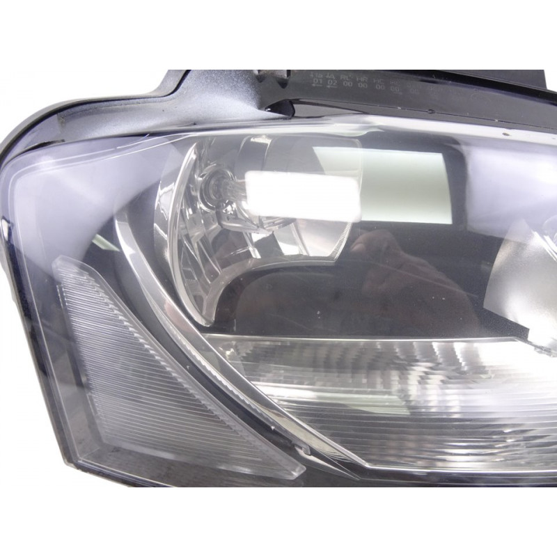 8P0941004 FARO DERECHO AUDI A3 SPORTBACK (8PA) 1.4 TFSI Ambiente 2010 8P0941004 214539 AUDI - 1
