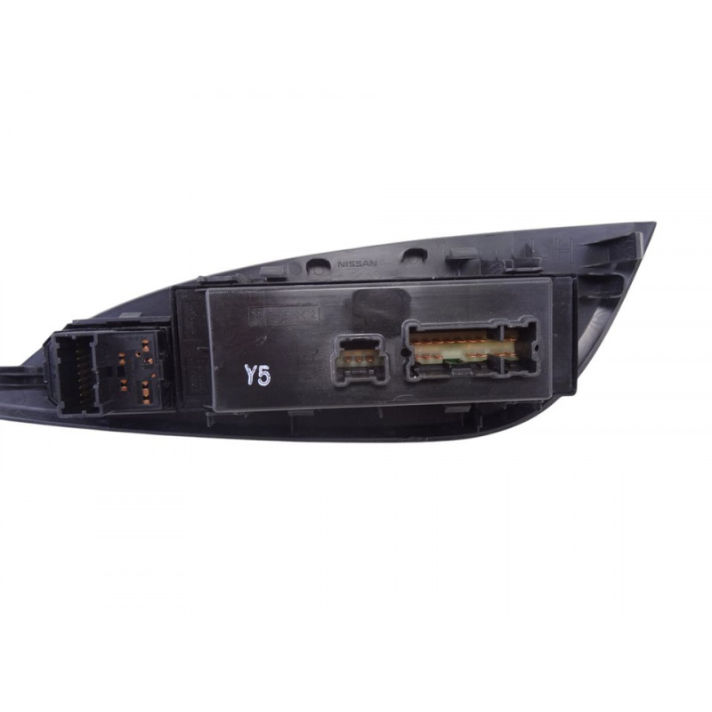 809613ZL0A MANDO ELEVALUNAS DELANTERO IZQUIERDO NISSAN PULSAR (C13M)