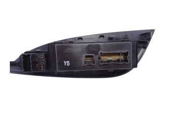 809613ZL0A MANDO ELEVALUNAS DELANTERO IZQUIERDO NISSAN PULSAR (C13M)