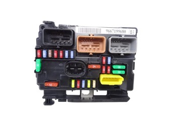 9667199680  CAJA RELES / FUSIBLES CITROEN C3 Live Edition 2016 9667199680 214889 CITROEN - 1