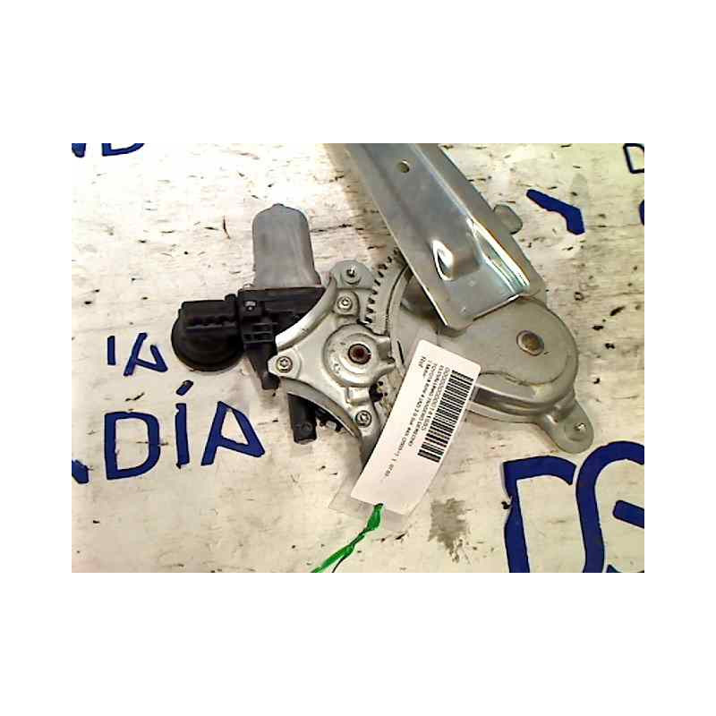  ELEVALUNAS TRASERO DERECHO TOYOTA RAV4 (A3) Executive 141885 TOYOTA - 1