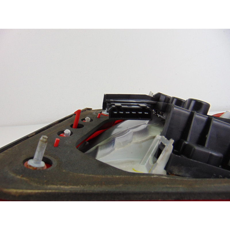  PILOTO TRASERO IZQUIERDO AUDI A4 BERLINA (B5) 2.4 2000 205404 AUDI - 1