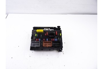 9659741780  CAJA RELES / FUSIBLES CITROEN C3 1.1 Collection 2006 9659741780 210097 CITROEN - 1