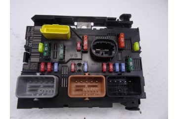 9659741780  CAJA RELES / FUSIBLES CITROEN C3 1.1 Collection 2006 9659741780 210097 CITROEN - 1