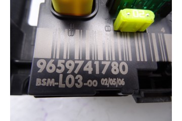 9659741780  CAJA RELES / FUSIBLES CITROEN C3 1.1 Collection 2006 9659741780 210097 CITROEN - 2