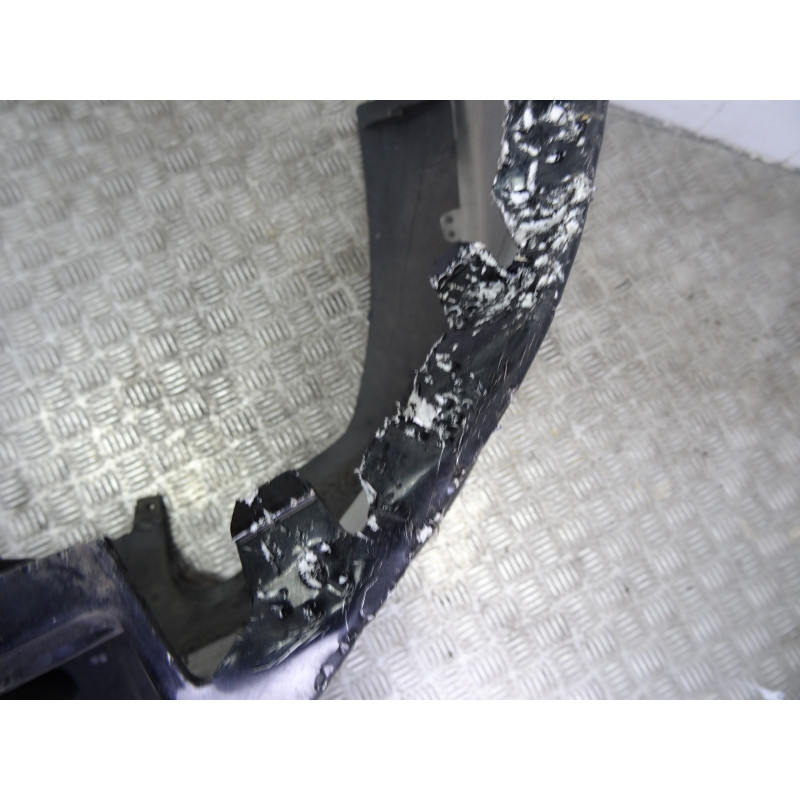 NEGRO PARAGOLPES TRASERO FORD FOCUS BERLINA (CEW)