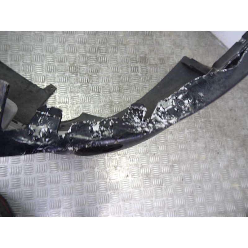 NEGRO PARAGOLPES TRASERO FORD FOCUS BERLINA (CEW)