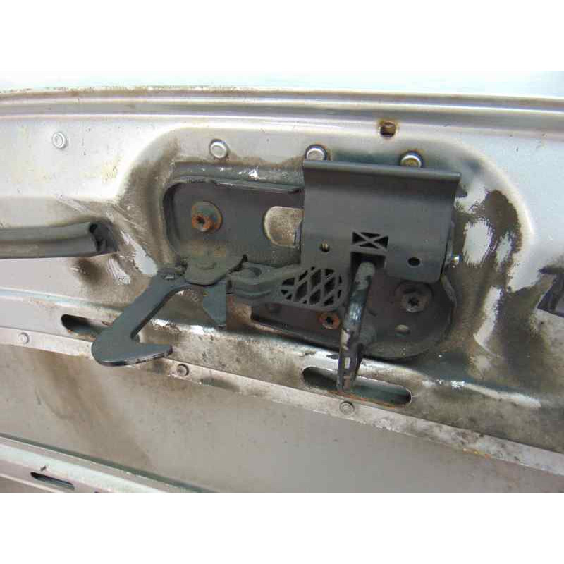 PLATA CAPO VOLKSWAGEN CADDY (2K)(02.2004)