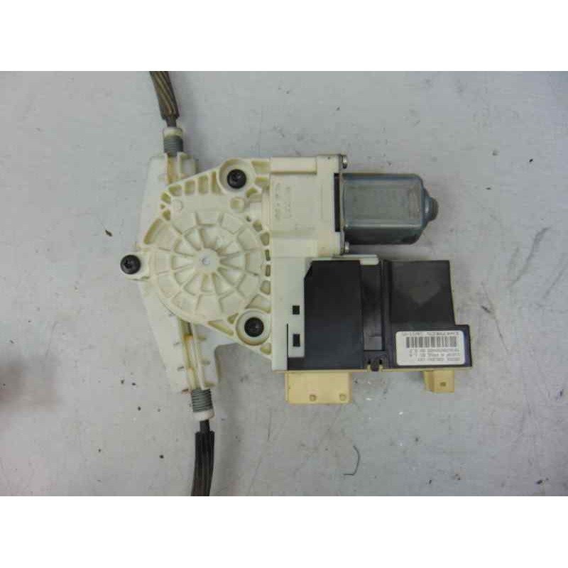  ELEVALUNAS DELANTERO DERECHO CITROEN C4 BERLINA Collection 2006 177137 CITROEN - 7