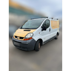 RENAULT TRAFIC II FURGÓN L1H1   Caja cerrada, corto