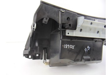 GUANTERA MERCEDES-BENZ CLASE E (BM 211) BERLINA