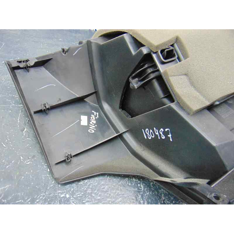  GUANTERA FIAT III FIORINO (225) Adventure SX Kasten 2015 180487 FIAT - 1