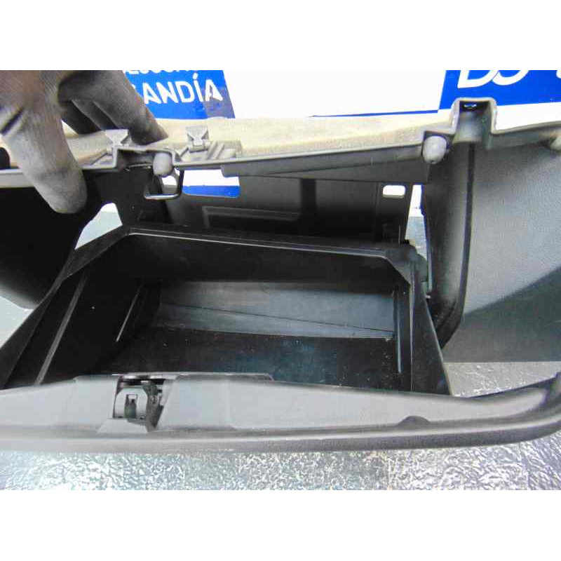  GUANTERA FIAT III FIORINO (225) Adventure SX Kasten 2015 180487 FIAT - 4