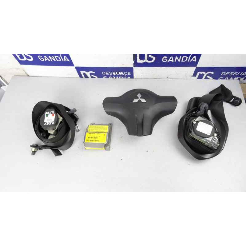 NEGRO KIT AIRBAG MITSUBISHI COLT CZ3 BERL. 3 (Z30) 1.5 DI-D Instyle 2007 NEGRO 172716 MITSUBISHI - 11