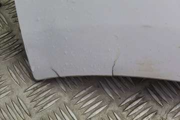 BLANCO PARAGOLPES DELANTERO RENAULT CLIO IV Authentique 2015 BLANCO 214982 RENAULT - 2